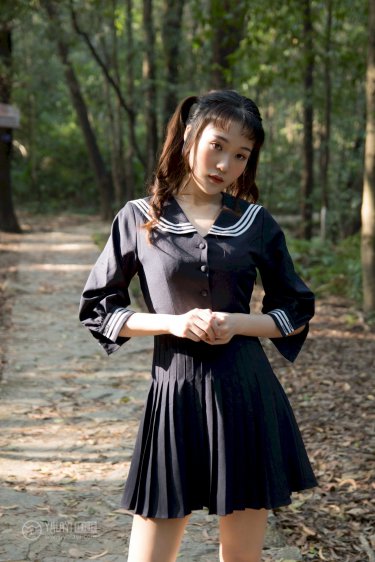 男人脱女人的衣服